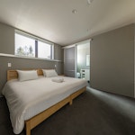 Bluebird Apartments 1 F bedroom 01 a7 R3 2 7 R38690 s